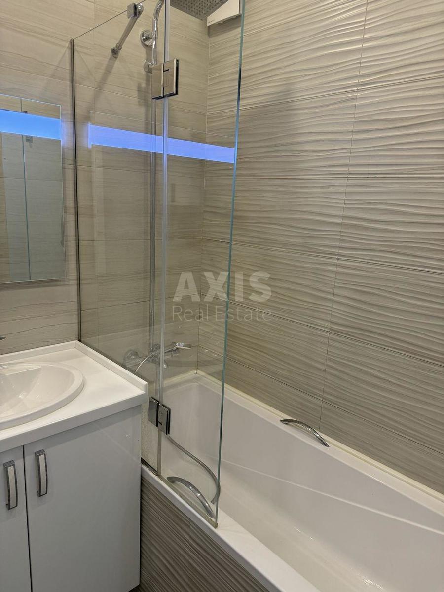 2k apartment vul. Saljutna 2Б4
