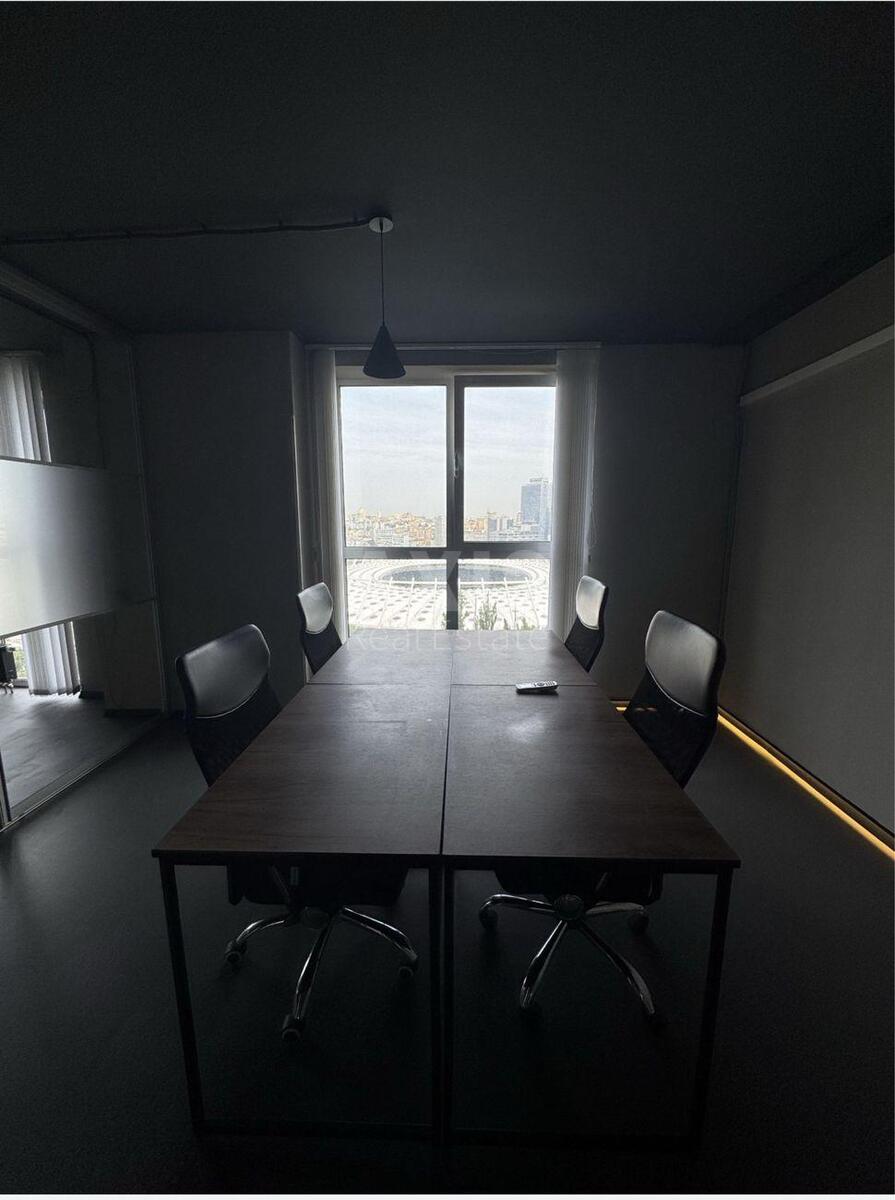 Office vul. Dilova 2Б, 140m2585343