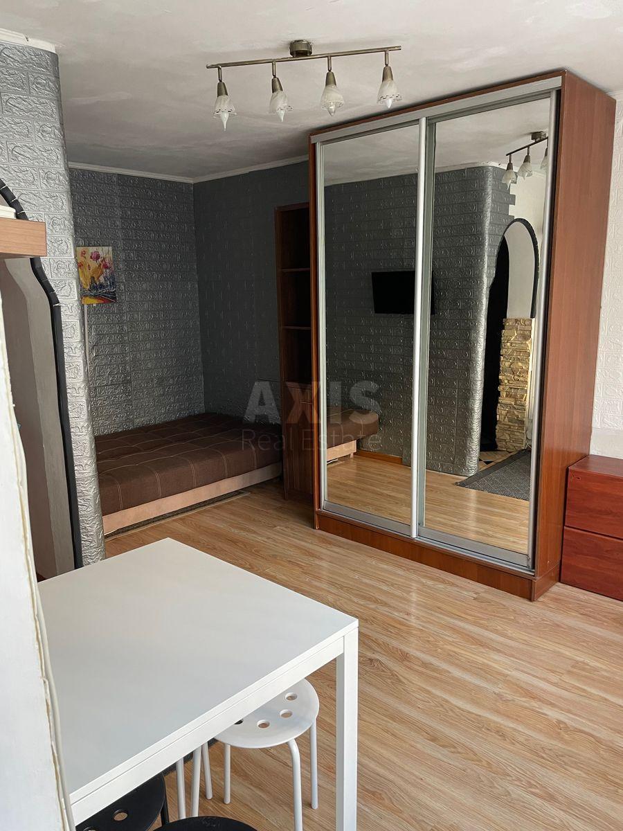 1k apartment vul. Molodogvardijs'ka 164