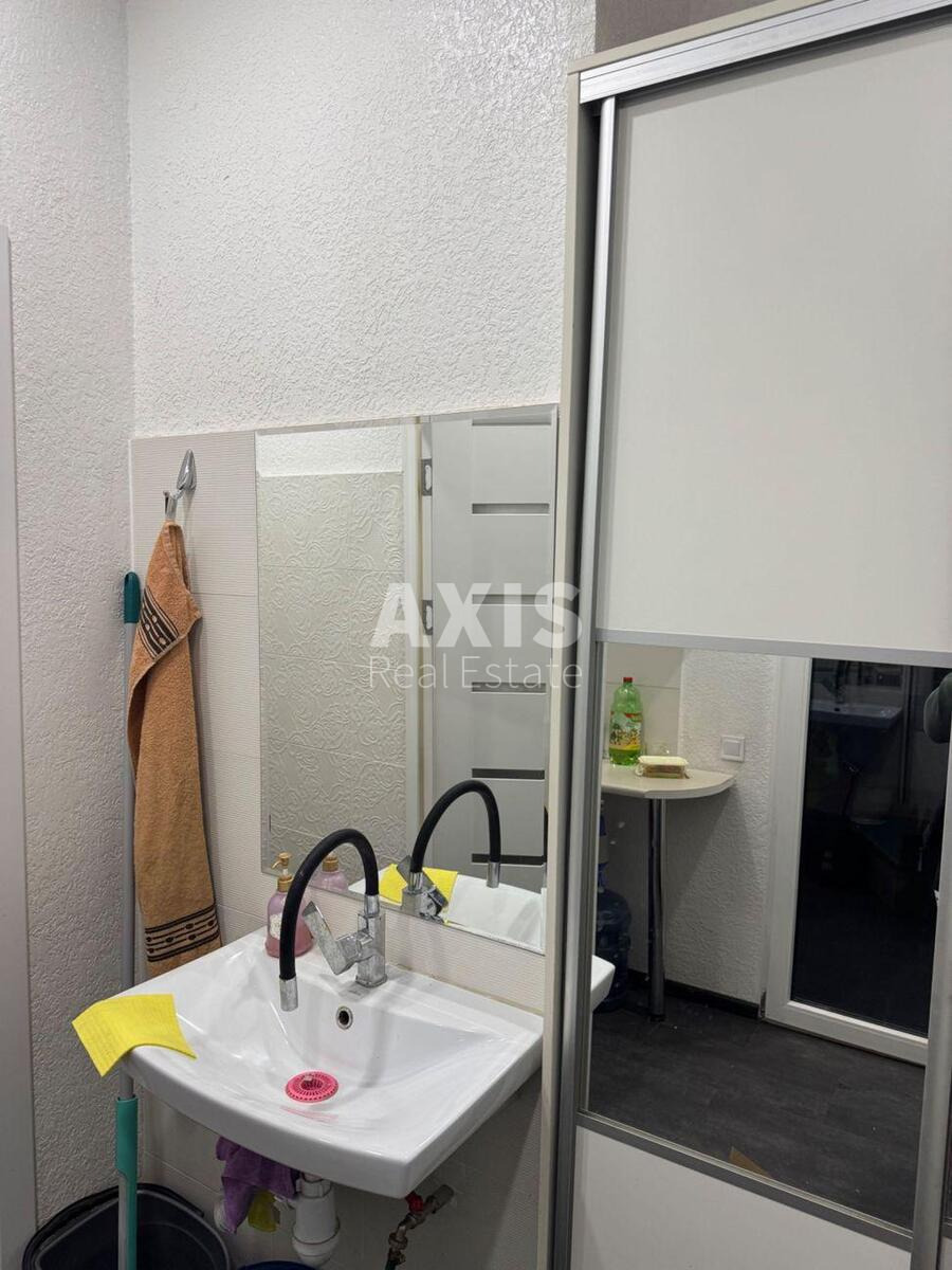 Объект торговли ул. Генерала Шаповала 20, 105м25819512