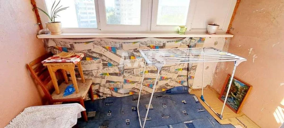 2k apartment vul. Mykytenka Ivana 166