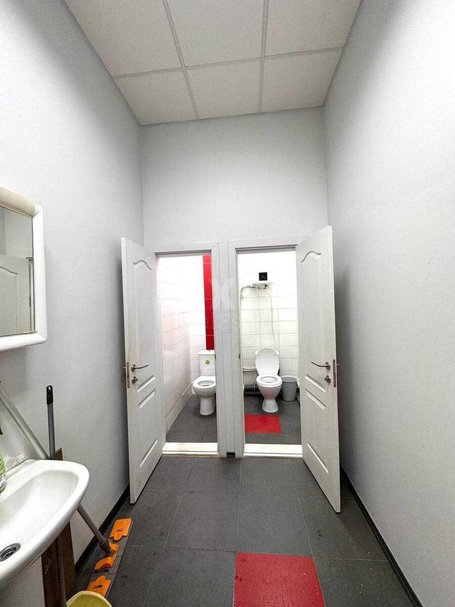 Office vul. Stal's'kogo Sulejmana 32, 233m2602608