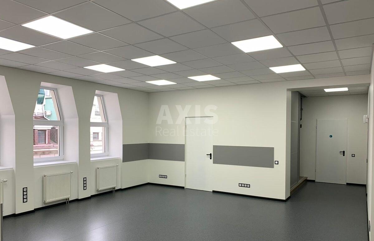 Office vul. Vozdvyzhens'ka 45, 112m2
