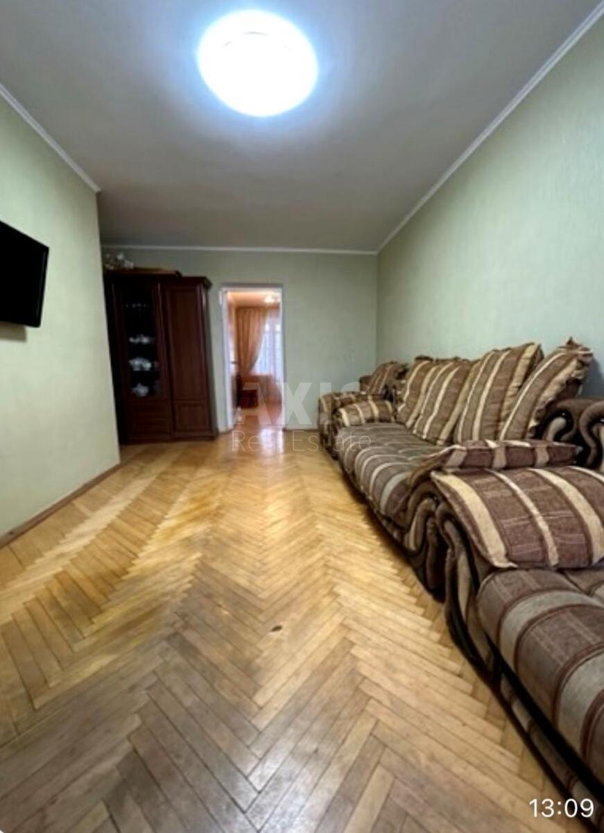 3к квартира ул. Зодчих 706383510