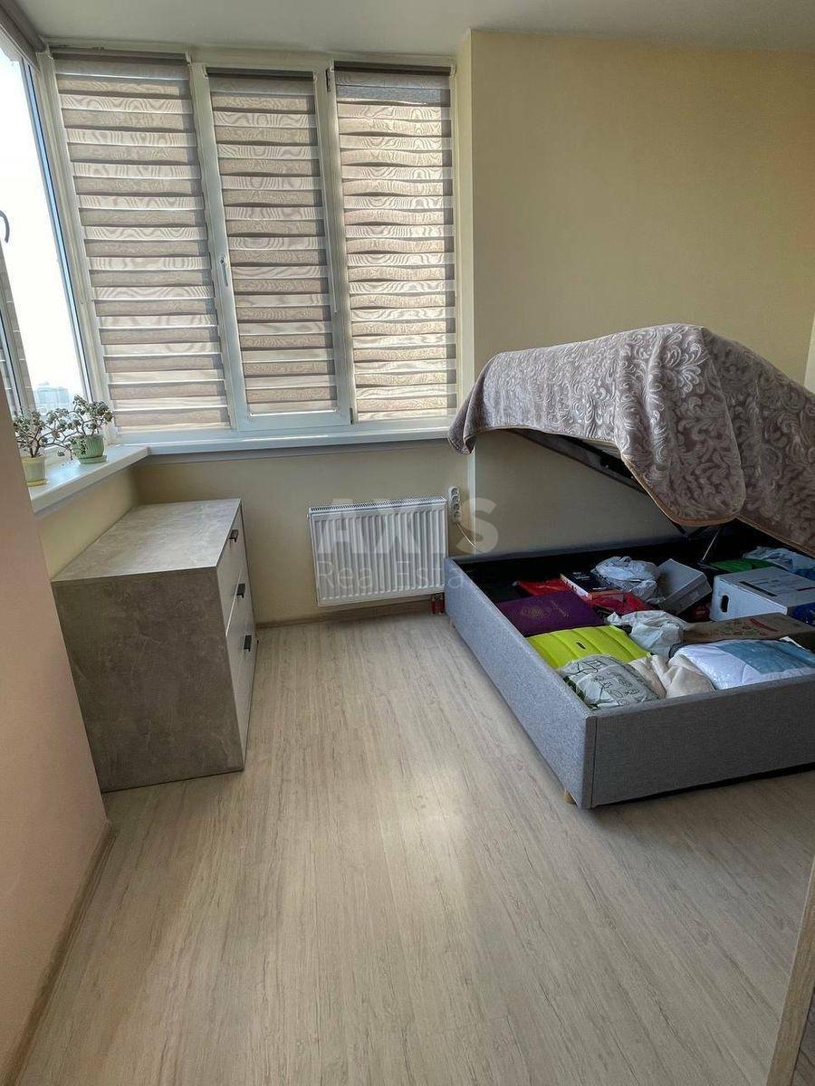 1k apartment prov. Lobachevs'kogo 77