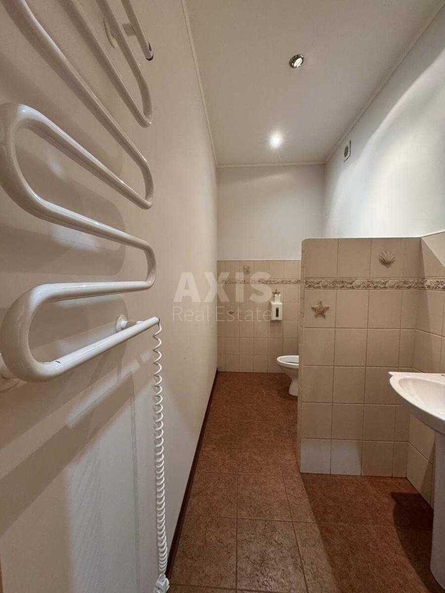 Офис ул. Дмитриевская 56Б, 125м29