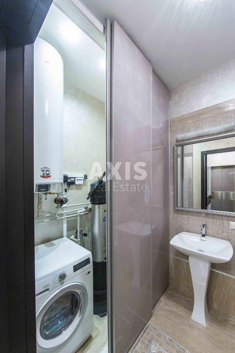 3k apartment vul. Barbjusa Anri 37/111