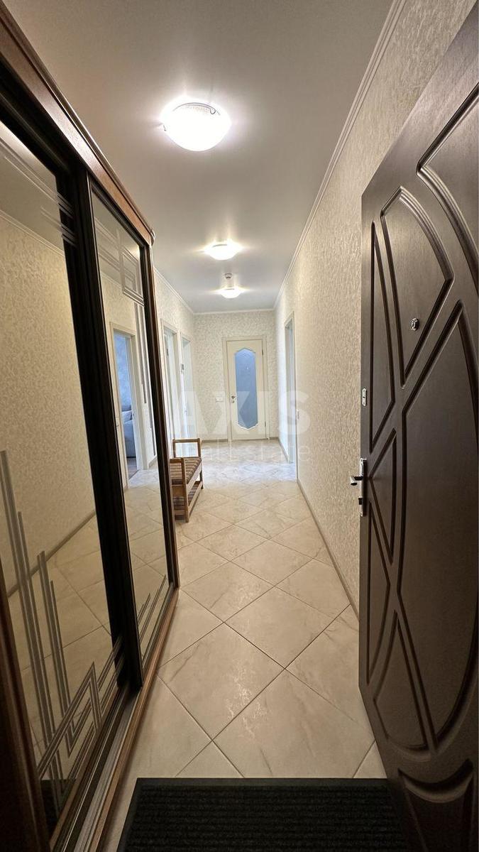 2k apartment vul. Demii'vs'ka 132