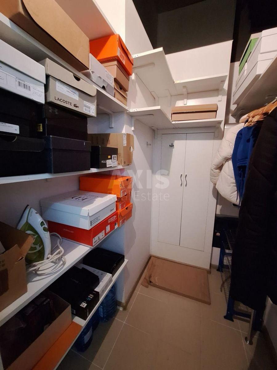 3k apartment vul. Lypkivs'kogo Vasylja Mytropolyta 18В9