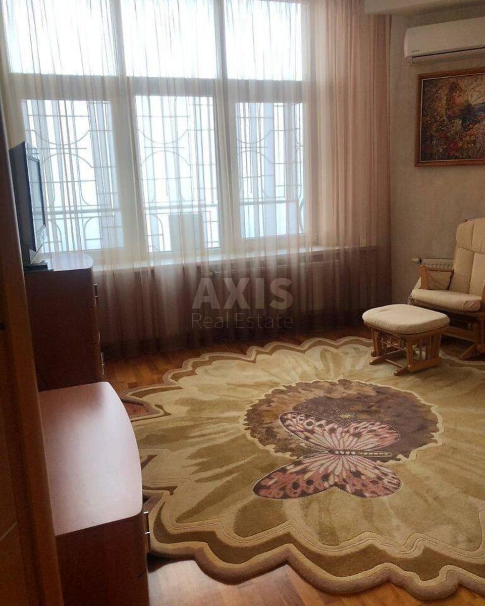 3k apartment vul. Volodymyrs'ka 49А7