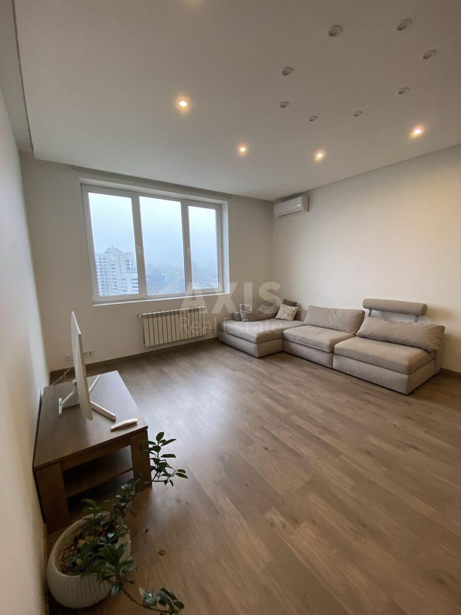 3k apartment vul. Demii'vs'ka 133