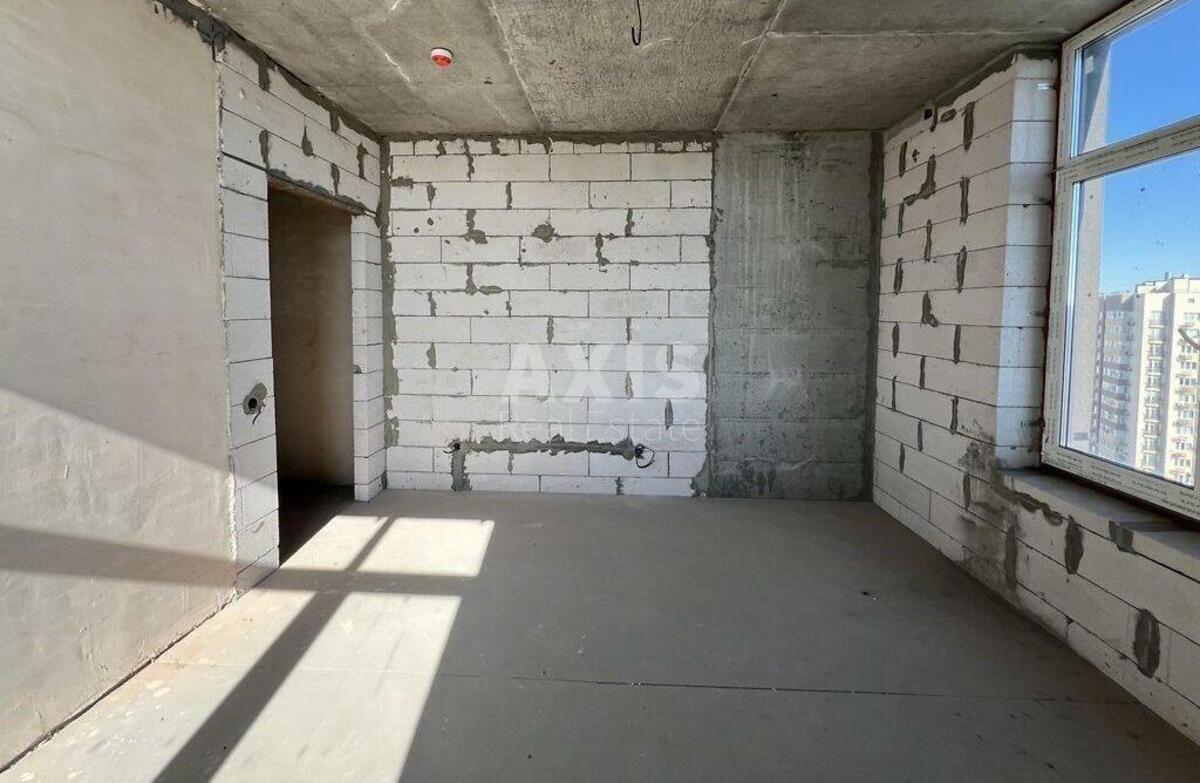 2k apartment vul. Mykil's'ko-Slobids'ka 84