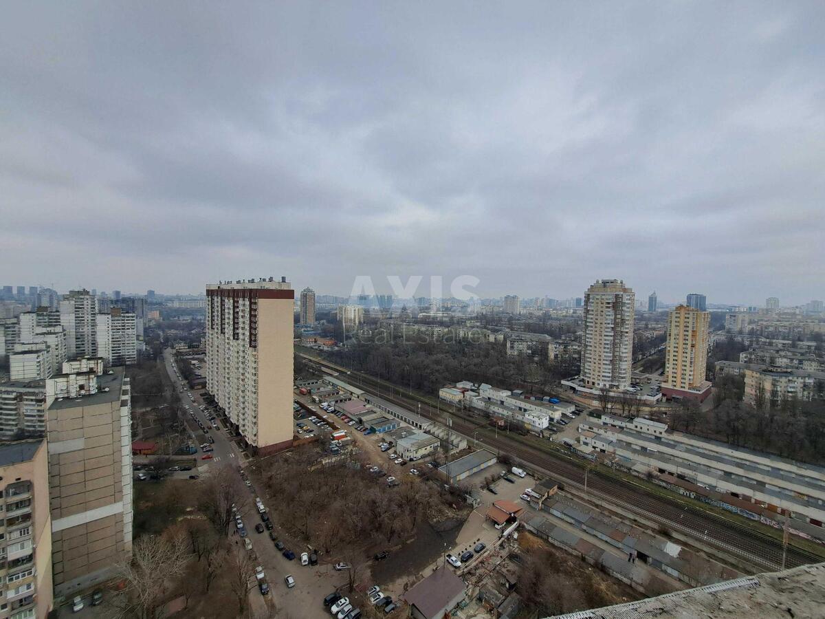 3k apartment vul. Novopol'ova 212