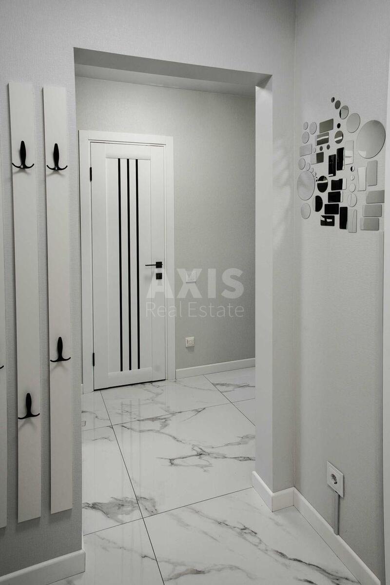1k apartment vul. Rusovoi' Sofii' 7Б564469
