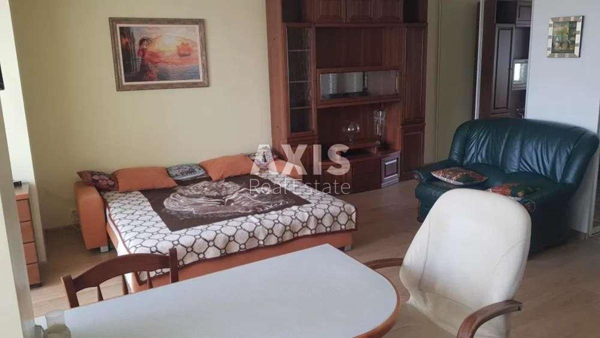1k apartment vul. Panasa Myrnogo 5329742