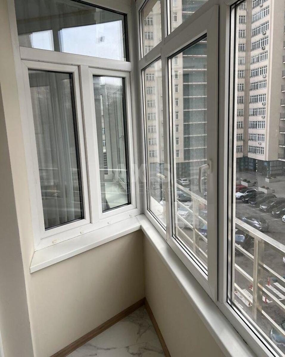2k apartment vul. Lypkivs'kogo Vasylja Mytropolyta 37Б4