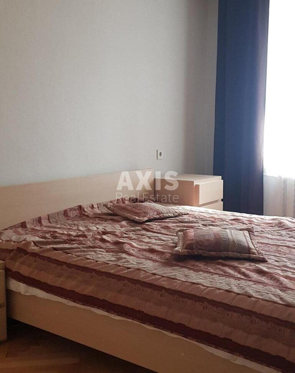 4к квартира ул. Машиностроительная 8609615