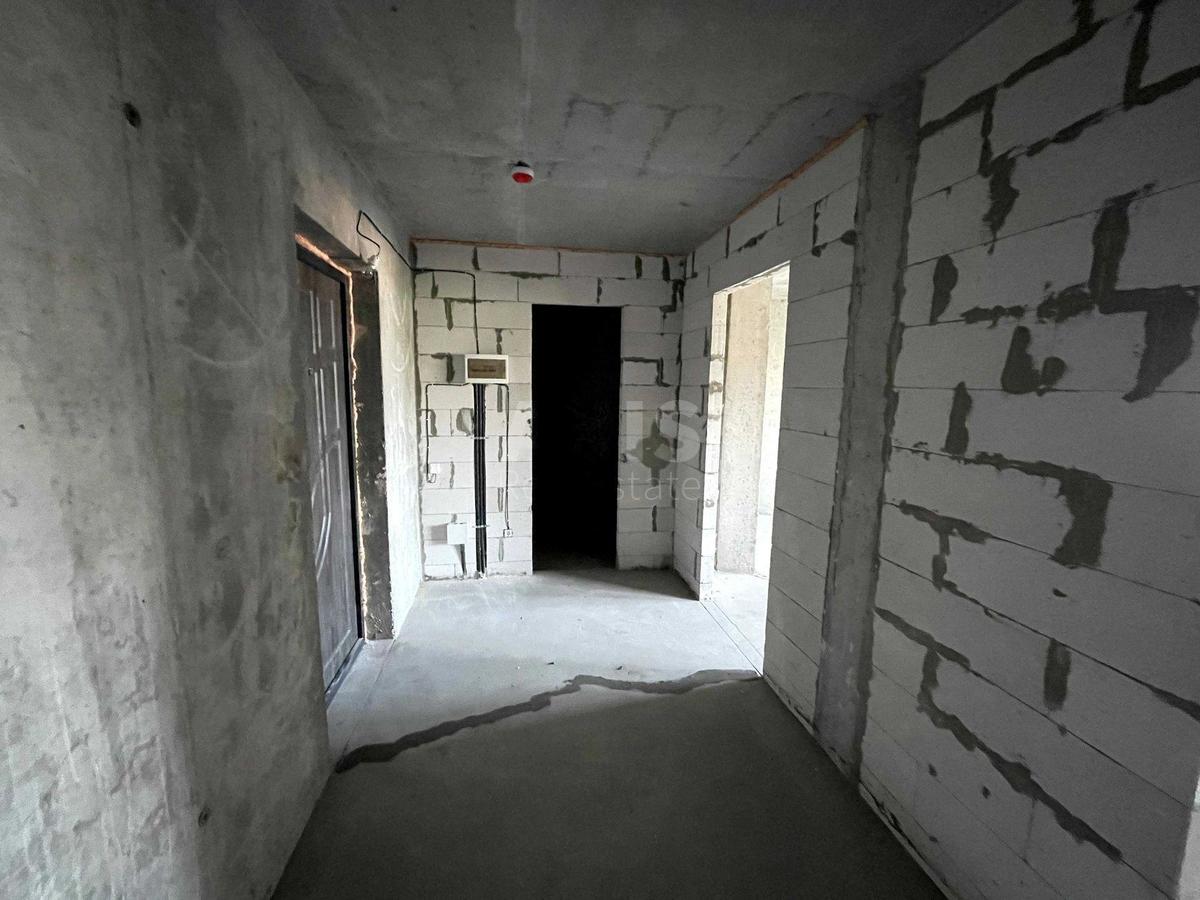 2k apartment vul. Myhajla Maksymovycha 321