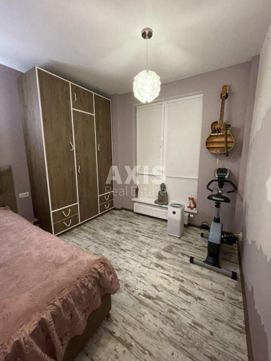 2к квартира ул. Метрологическая 545