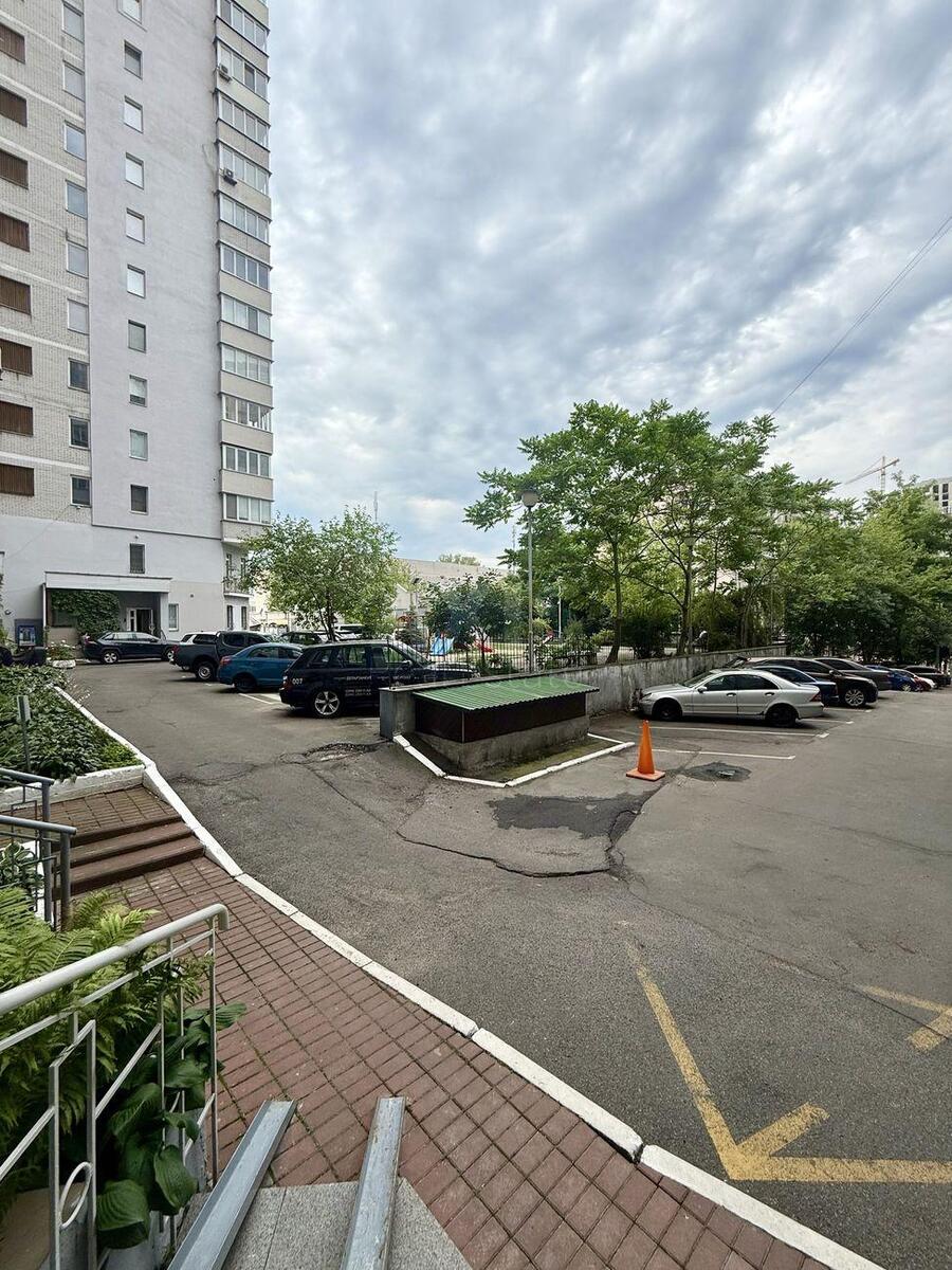 3k apartment vul. Tvers'ka 4572139