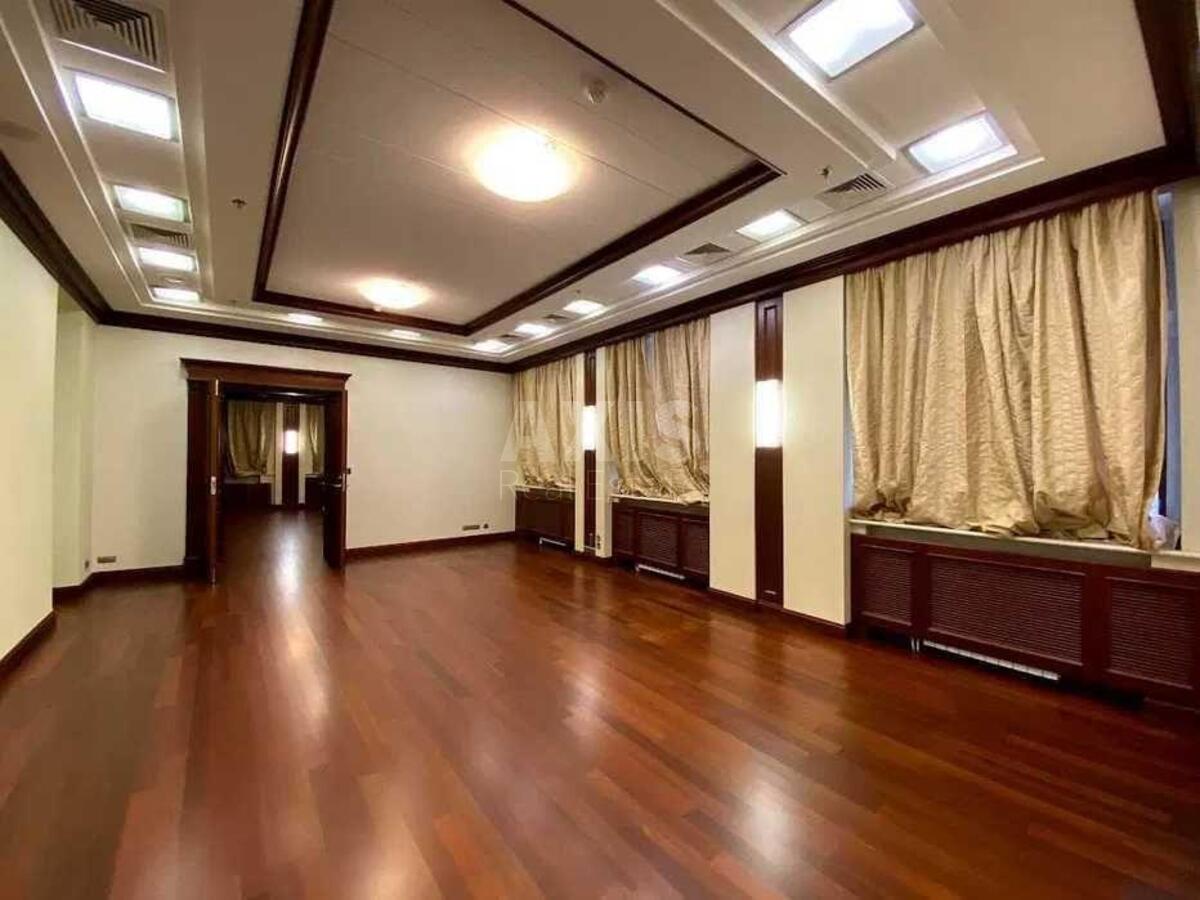 Trade object vul. Nemyrovycha-Danchenka 16, 2500m2572337