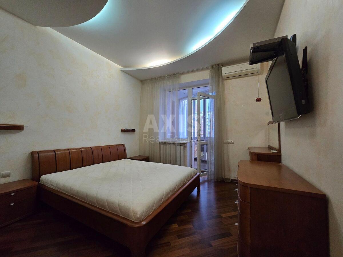 3к квартира пр-т Героев Сталинграда 4, корп. 80