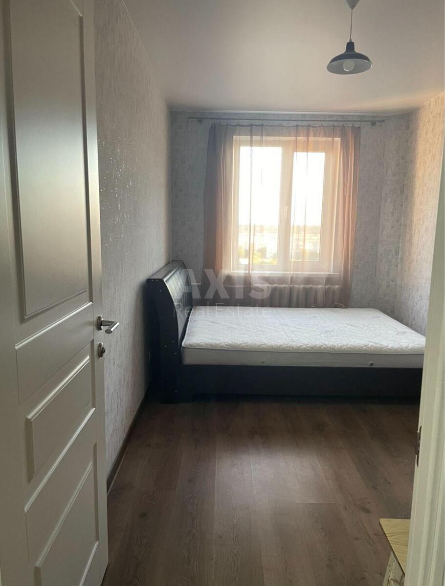 2k apartment vul. Bulahovs'kogo Akademika 2