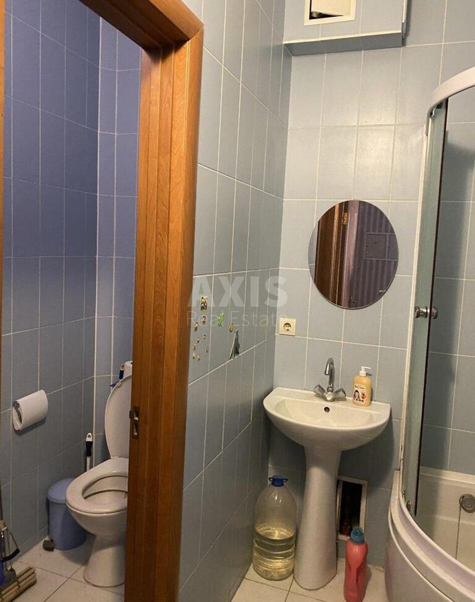 2k apartment nab. Dniprovs'ka 1617644