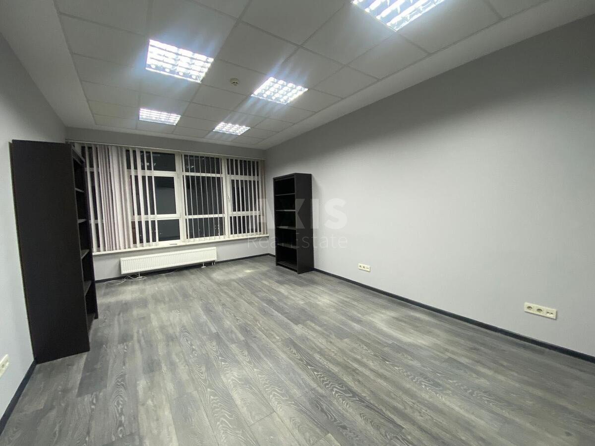 Office uzv. Klovs'kyj 7, 361m2575769