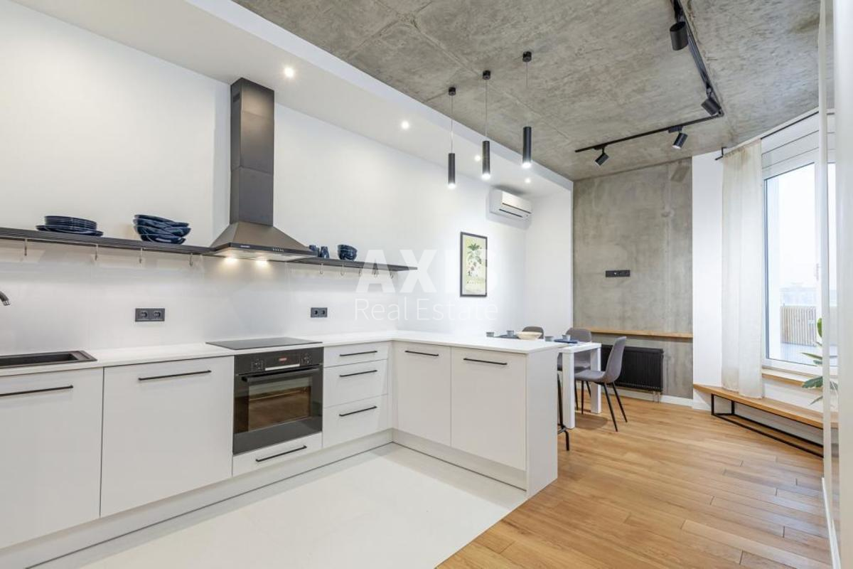 4k apartment vul. Saperne Pole 14/555