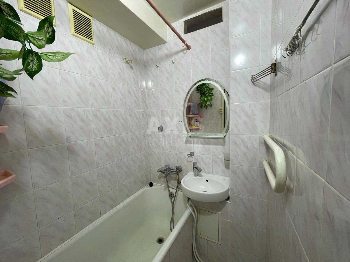 2к квартира бул. Перова 8421529
