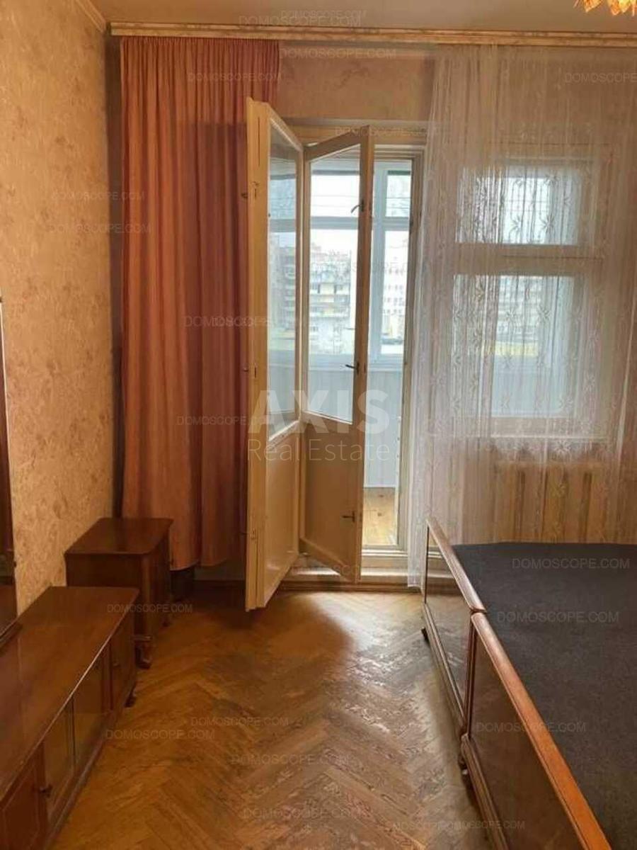 2k apartment vul. Rudenko Larysy 10В4