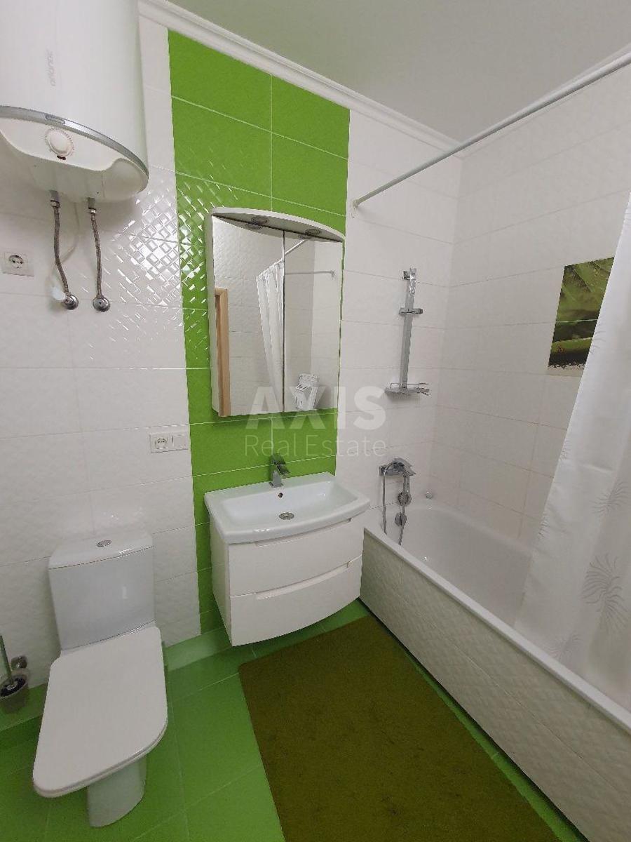 1k apartment vul. Dragomanova 2А7