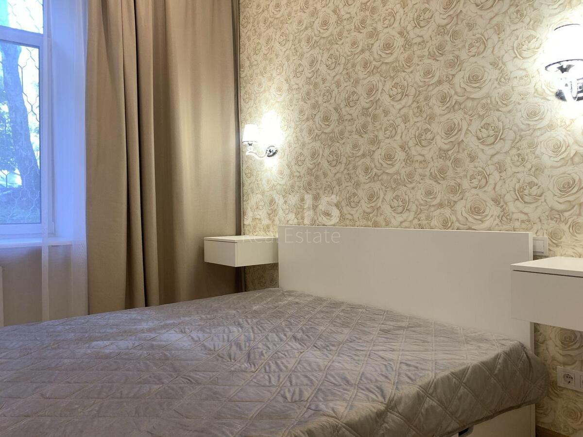 3k apartment vul. Tarasivs'ka 8594283
