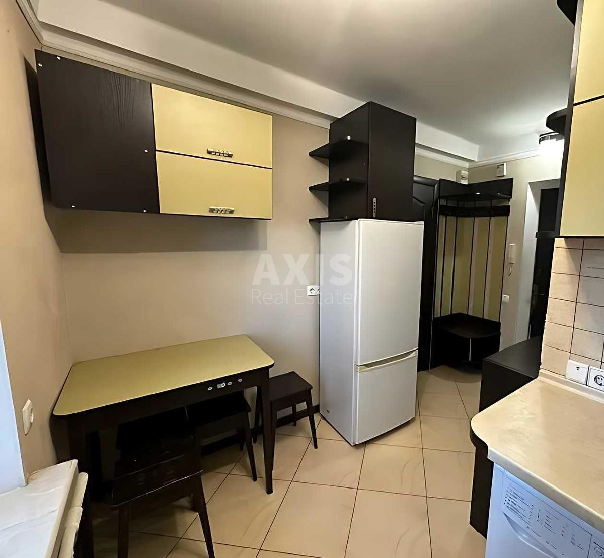 2k apartment vul. Strokacha Tymofija 9