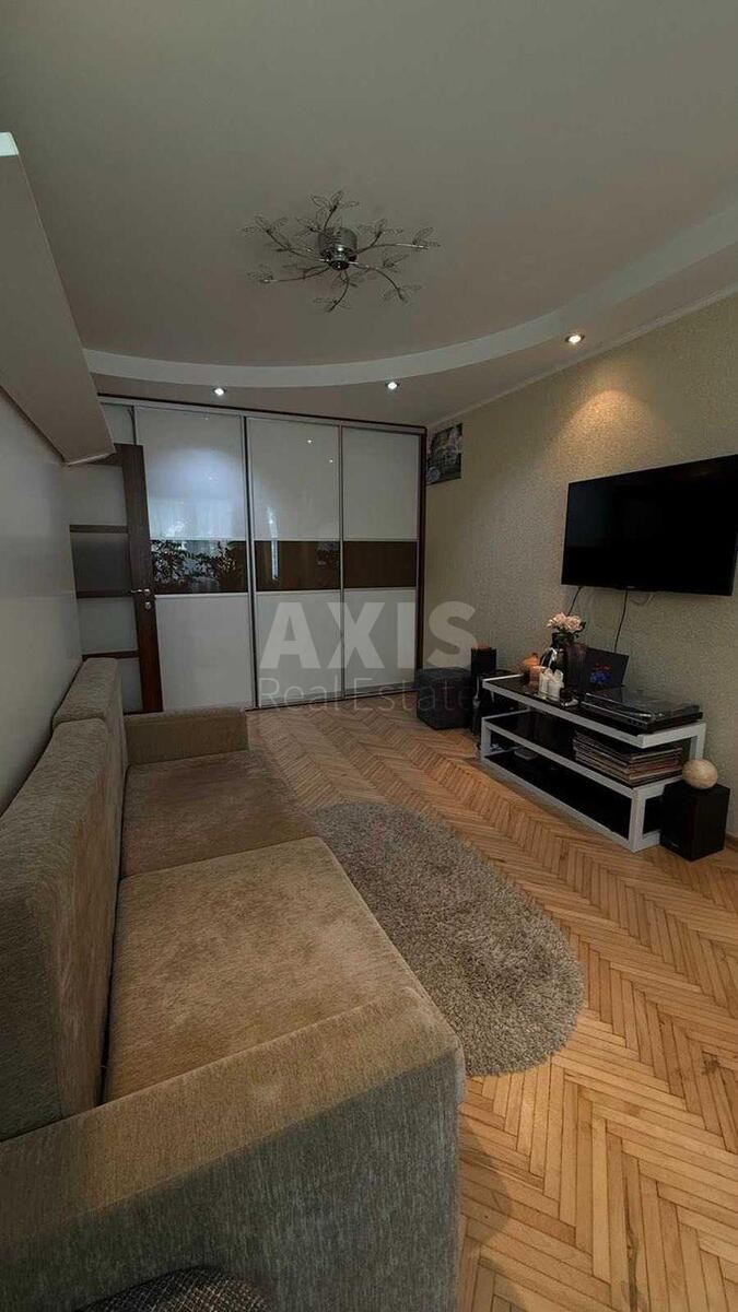 1k apartment vul. Yulia Zdanovska 30/2595378