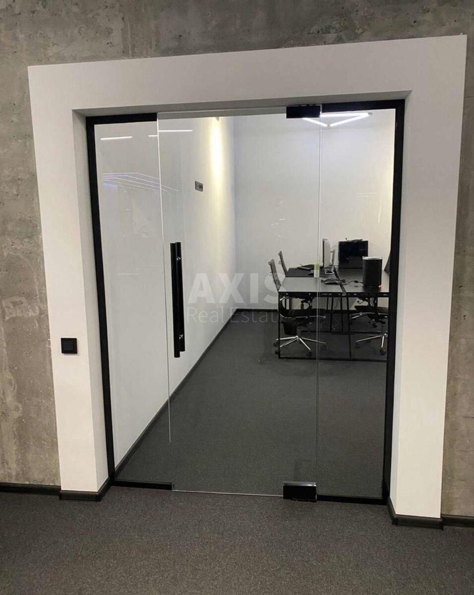 Офис ул. Антоновича 74, 680м2634373