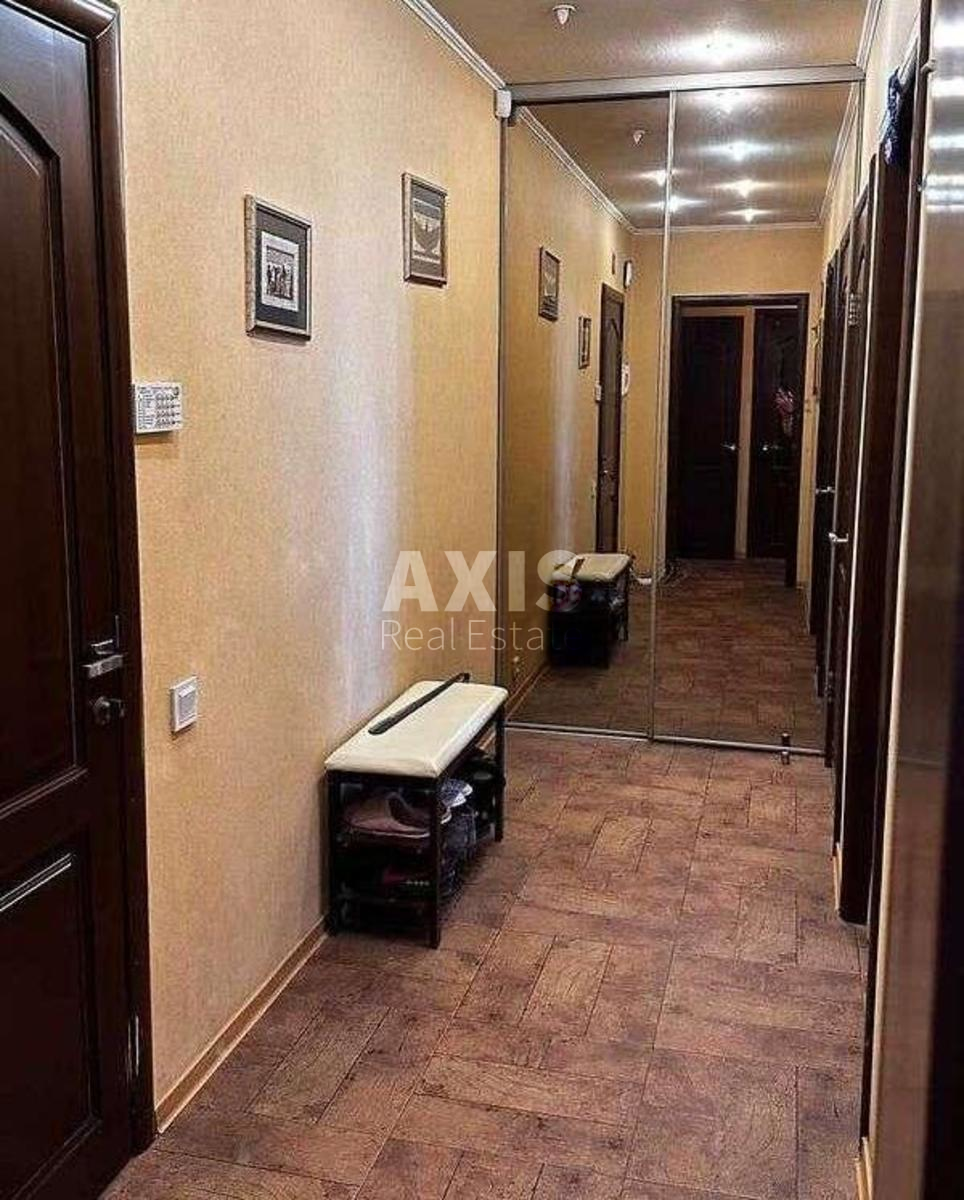 4k apartment pr-t Vatutina Generala 108