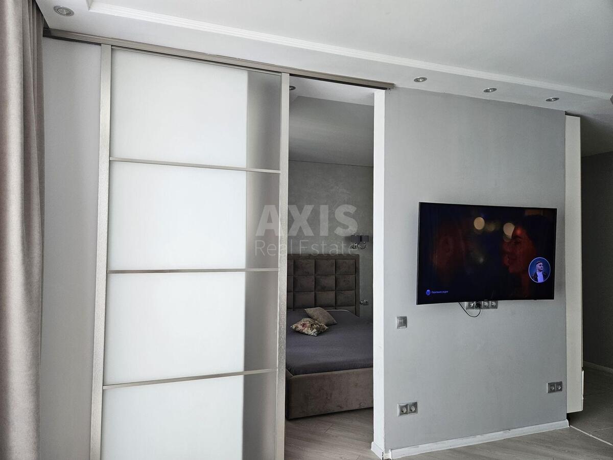 1k apartment vul. Dragomanova 220