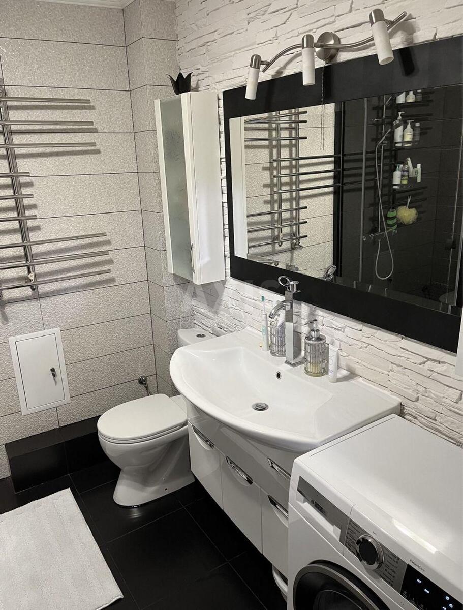 2k apartment vul. Stadionna 3А584657