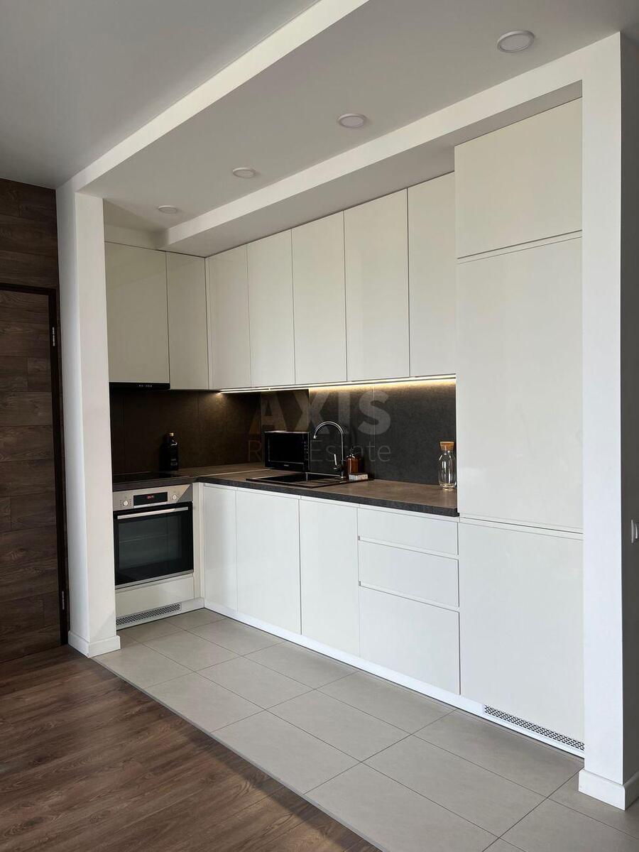 1k apartment vul. Yulia Zdanovska 46/1