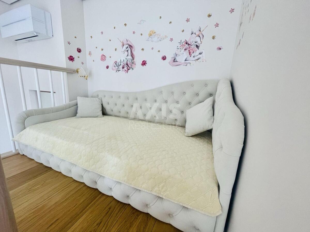 3k apartment vul. Truskavec'ka 10Г7