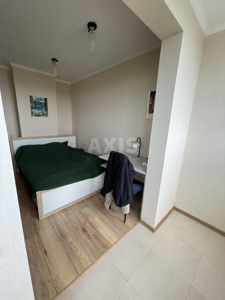 4k apartment vul. Yulia Zdanovska 34А6
