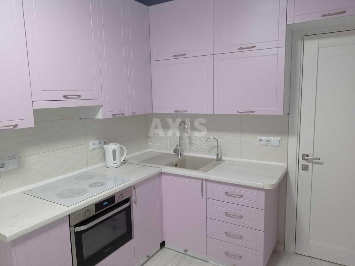 2k apartment pr-t Glushkova Akademika 60