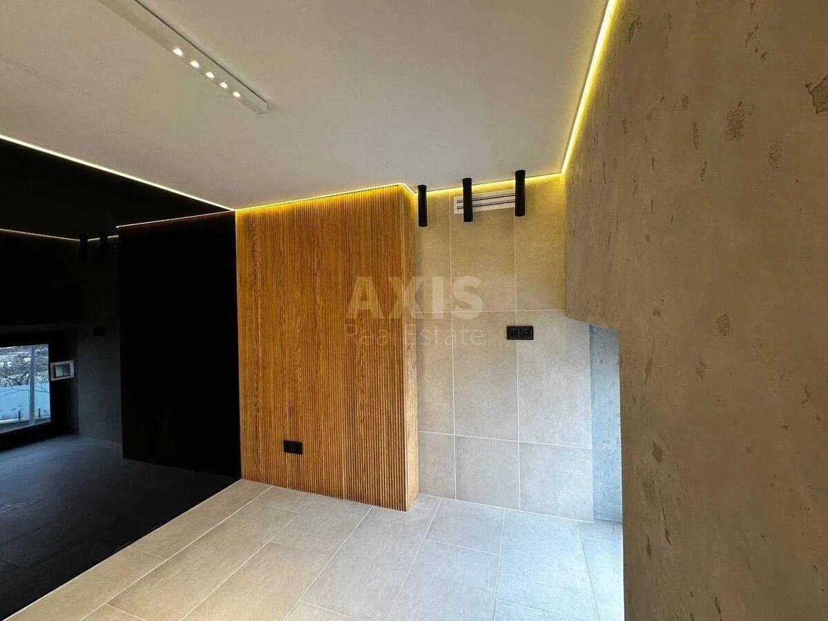 Office vul. Zarichna 1, 134m20