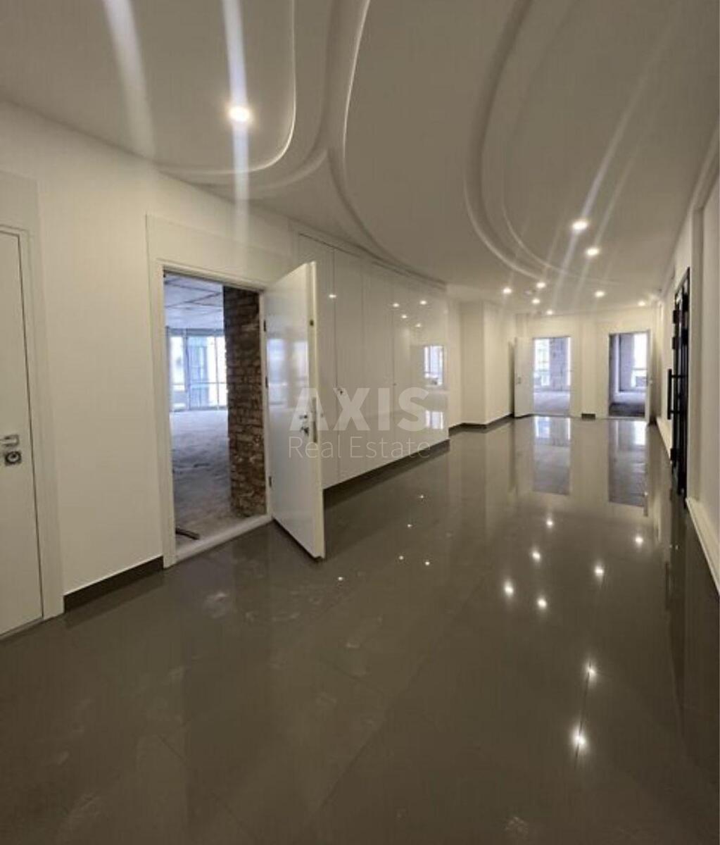 Trade object vul. Central'na 21А, 534m2581261