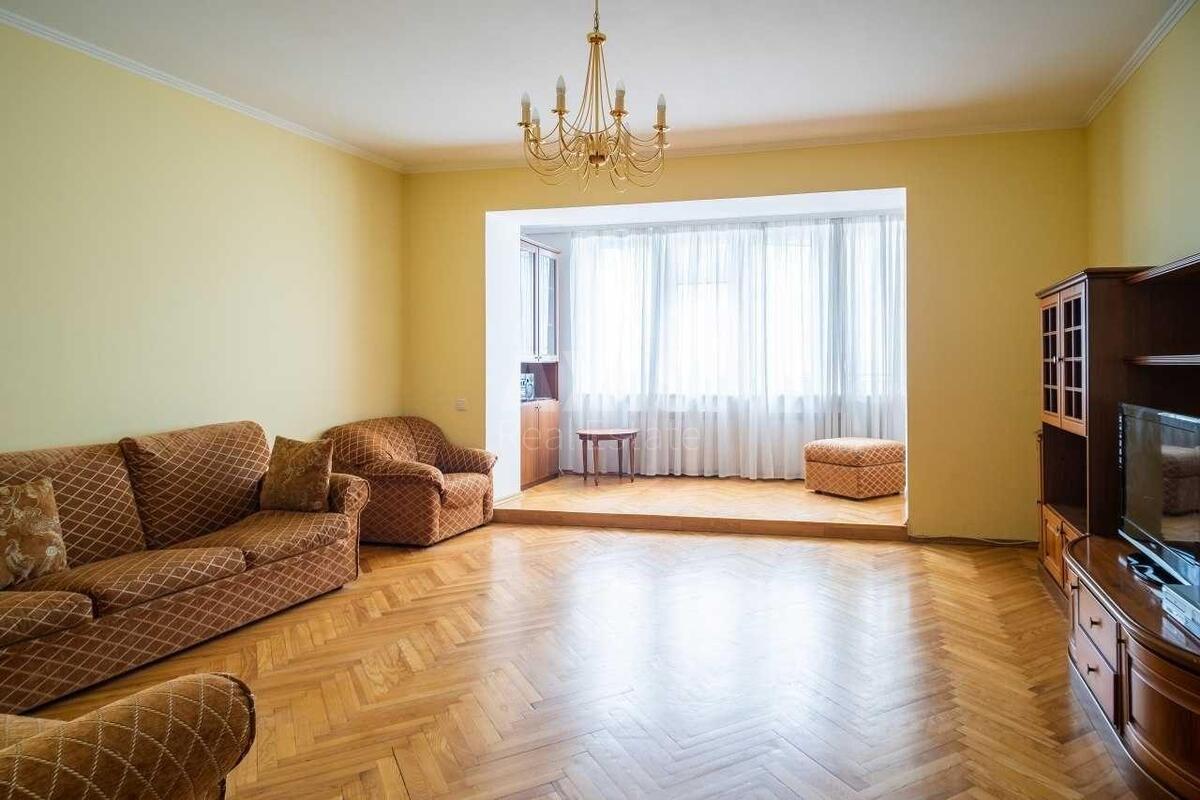 3k apartment vul. Staronavodnyc'ka 80