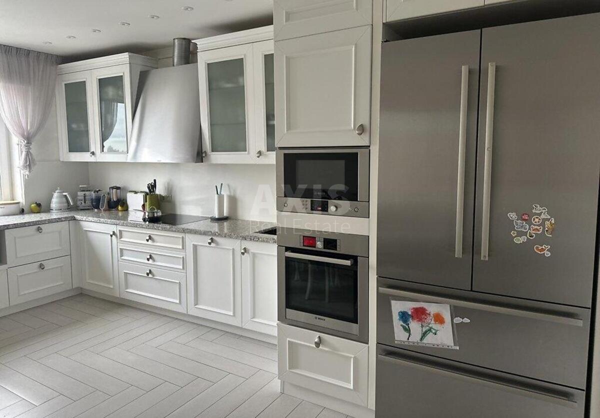 3k apartment pr-t Grygorenka Petra 230