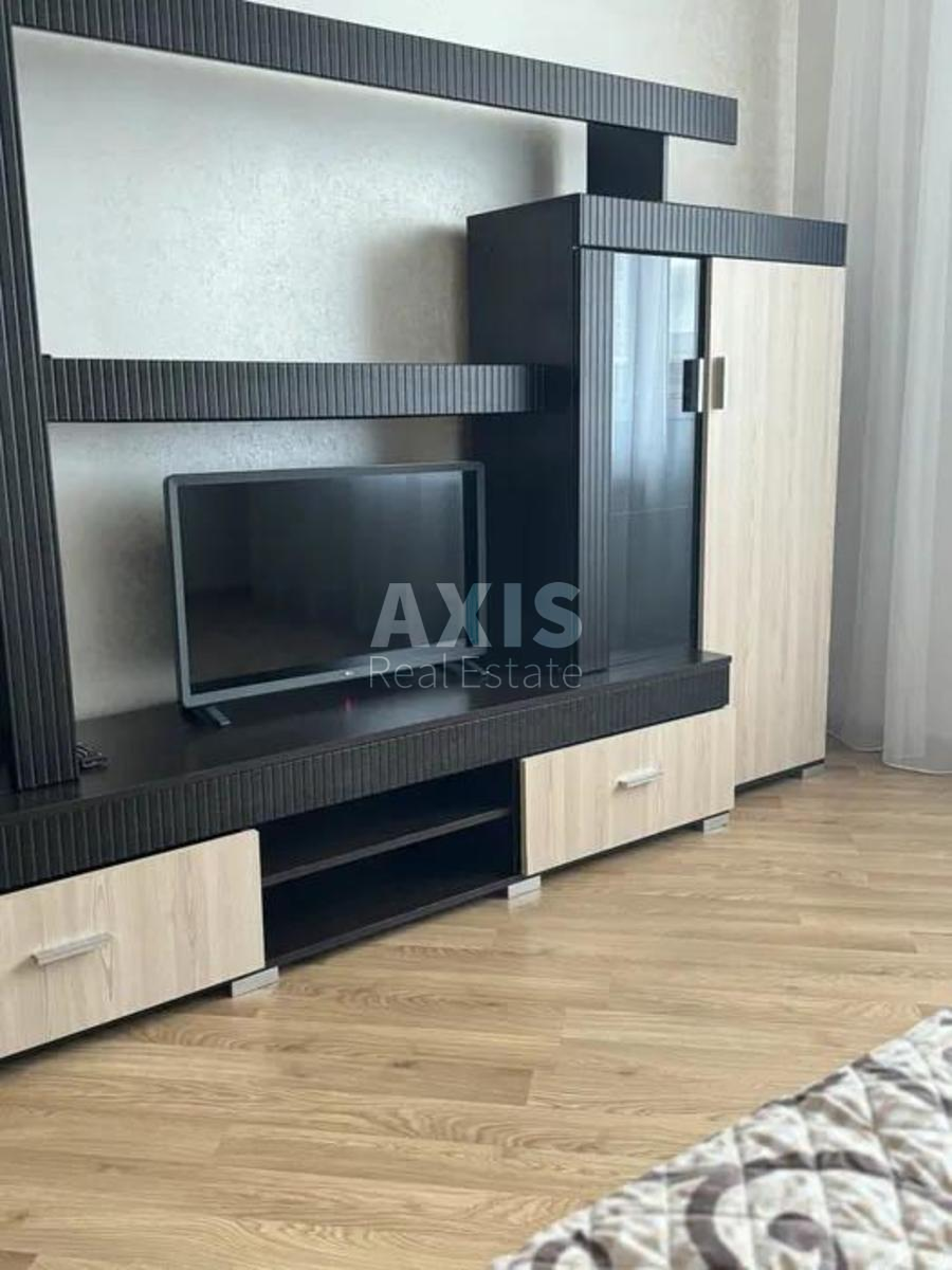 1k apartment vul. Dragomanova 6/12