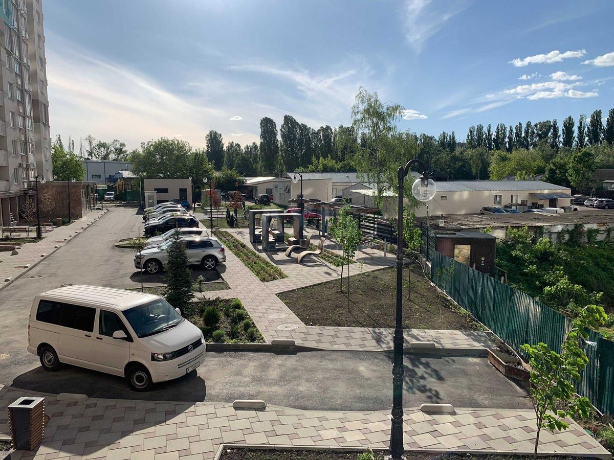 3к квартира ул. Заболотного Академика 156